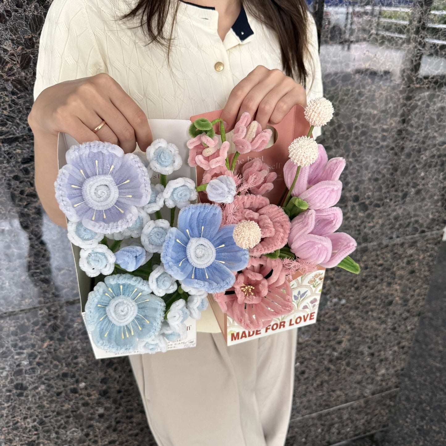 モールフラワー 花束 青色とピンク色
