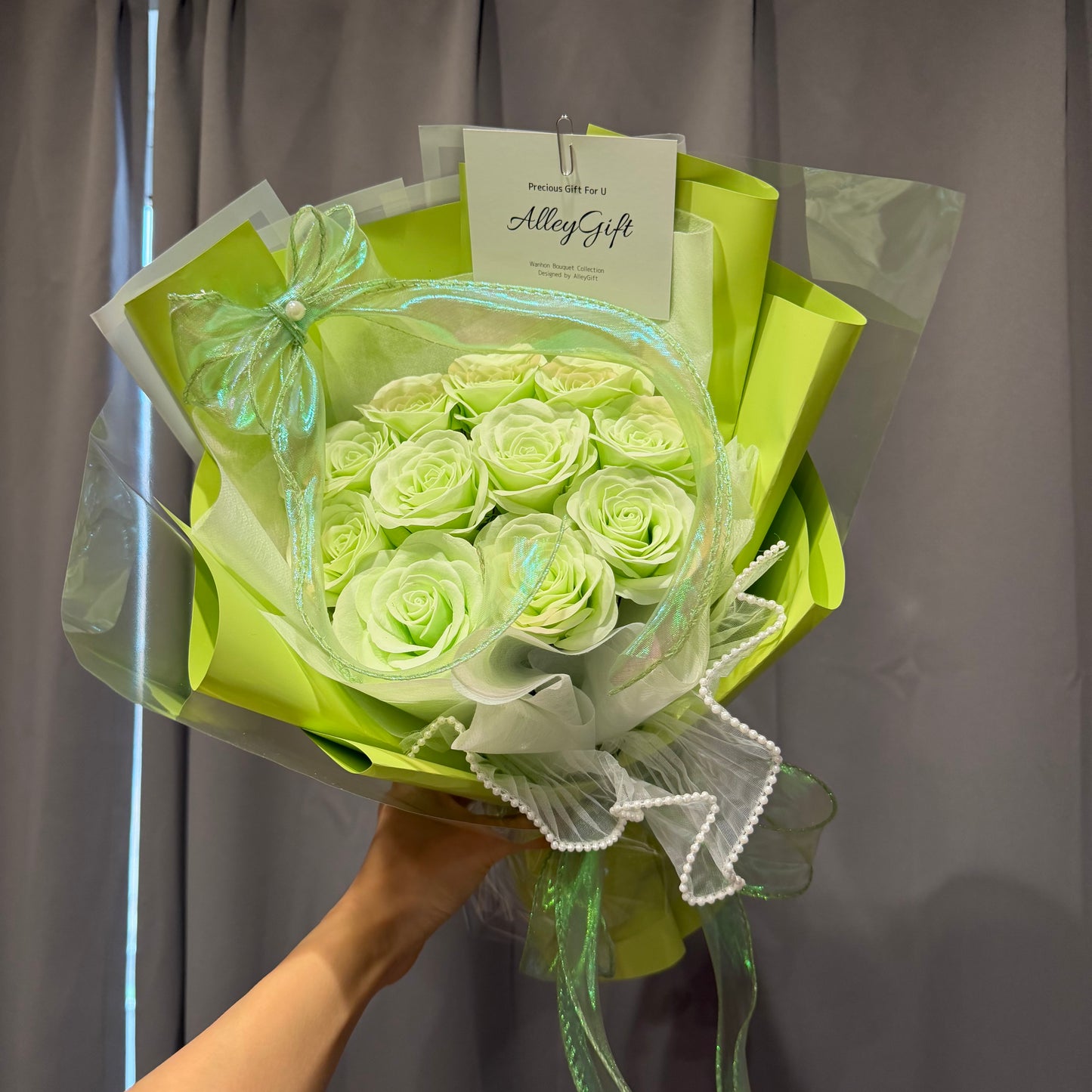 AlleyGiftのおしゃれで安いソープフラワー花束　緑