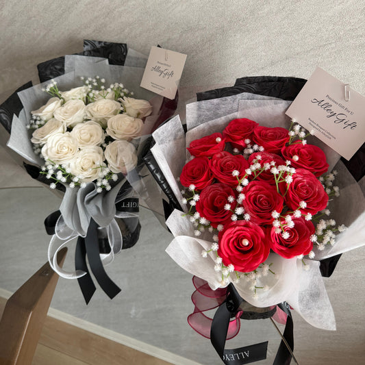 AlleyGiftの安いプロポーズ花束　11本　赤色と白色の2種類