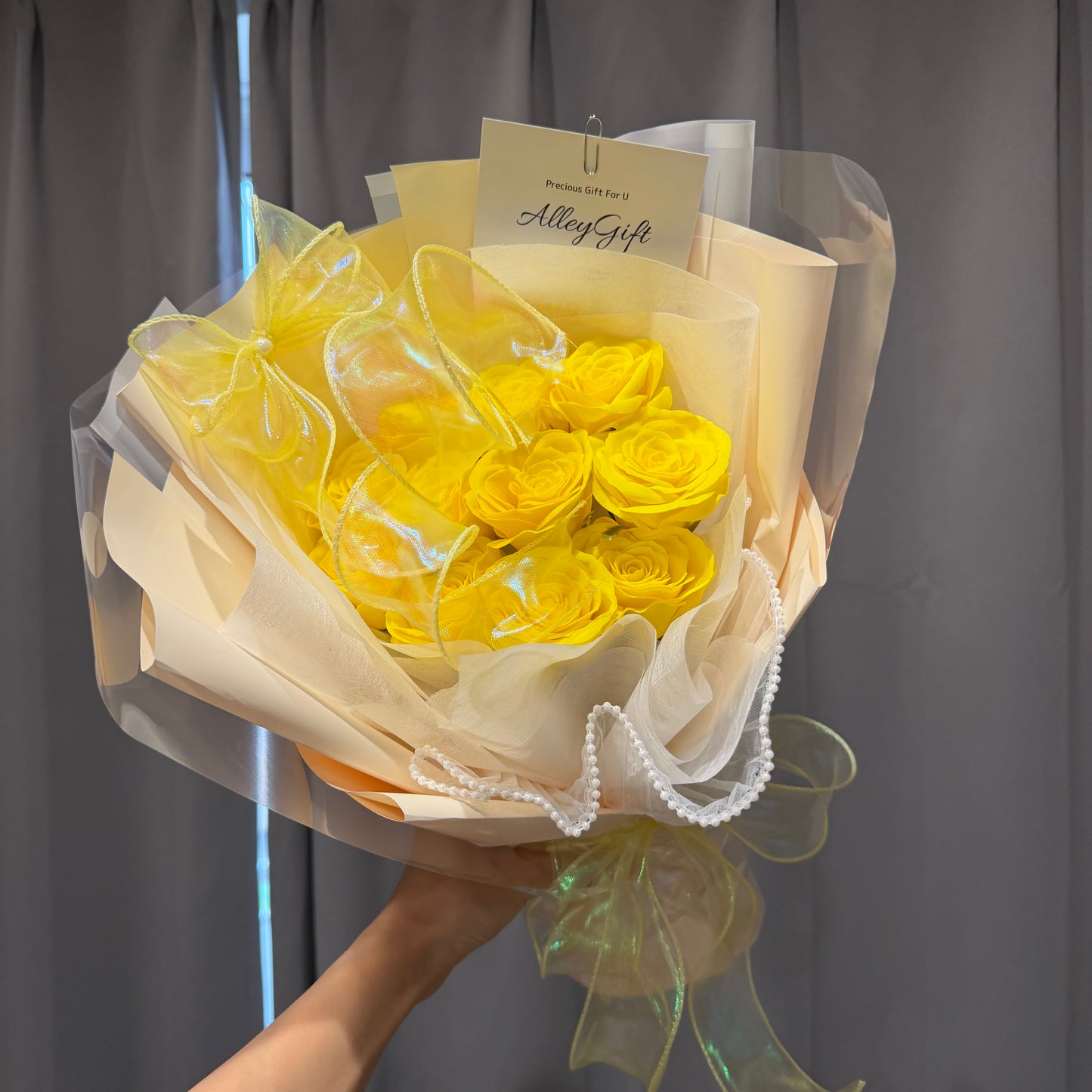 AlleyGiftのおしゃれで安いソープフラワー花束　黄色