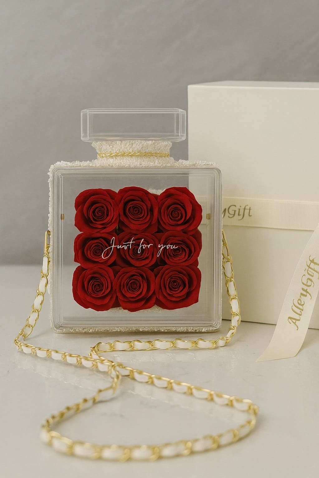 AlleyGiftのプリザーブドローズボトル　赤花