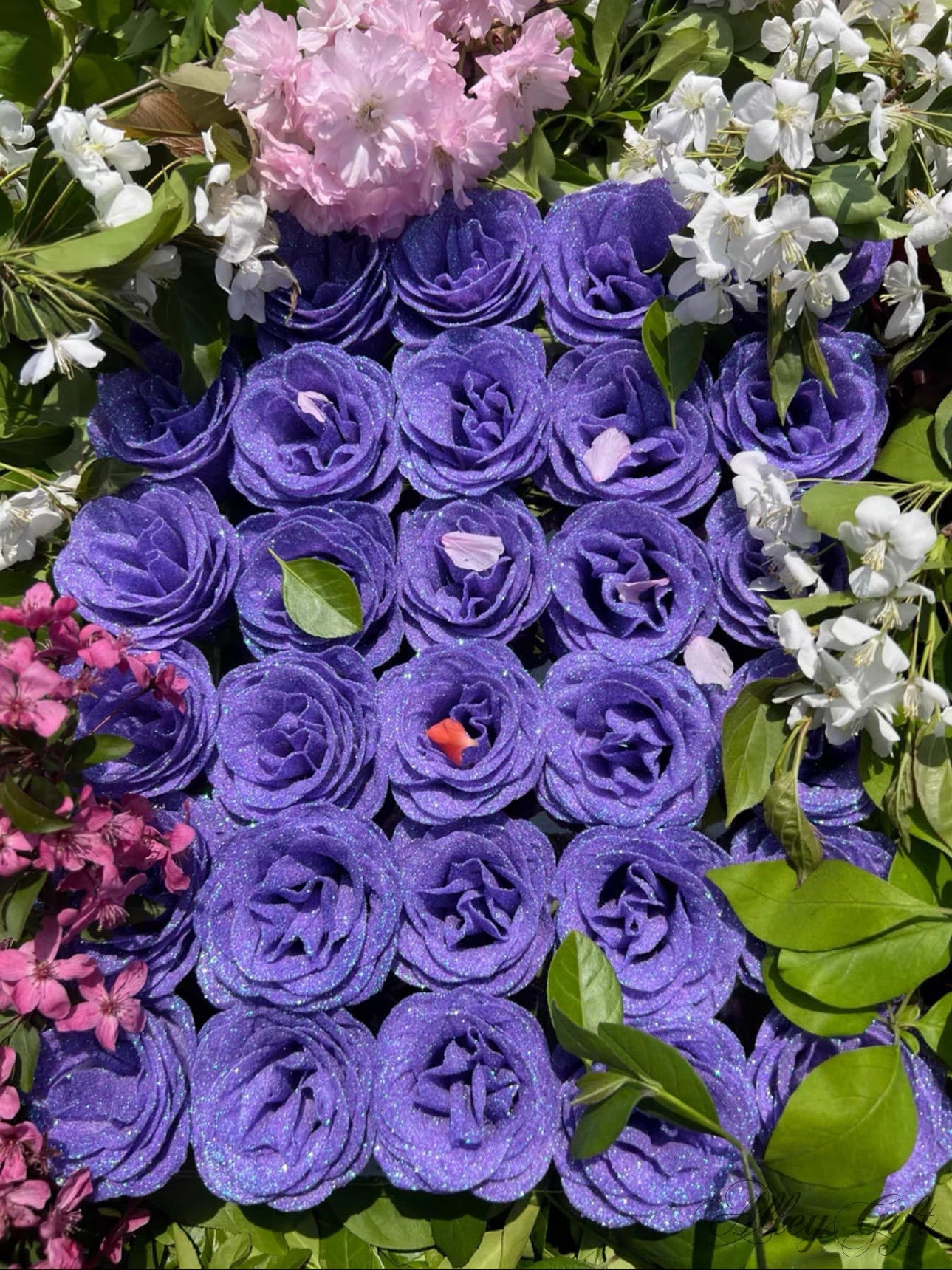 安い推し誕生日花束に選ばれている | ワンホンブーケのソープフラワーをラメ付きに変更　薄い紫